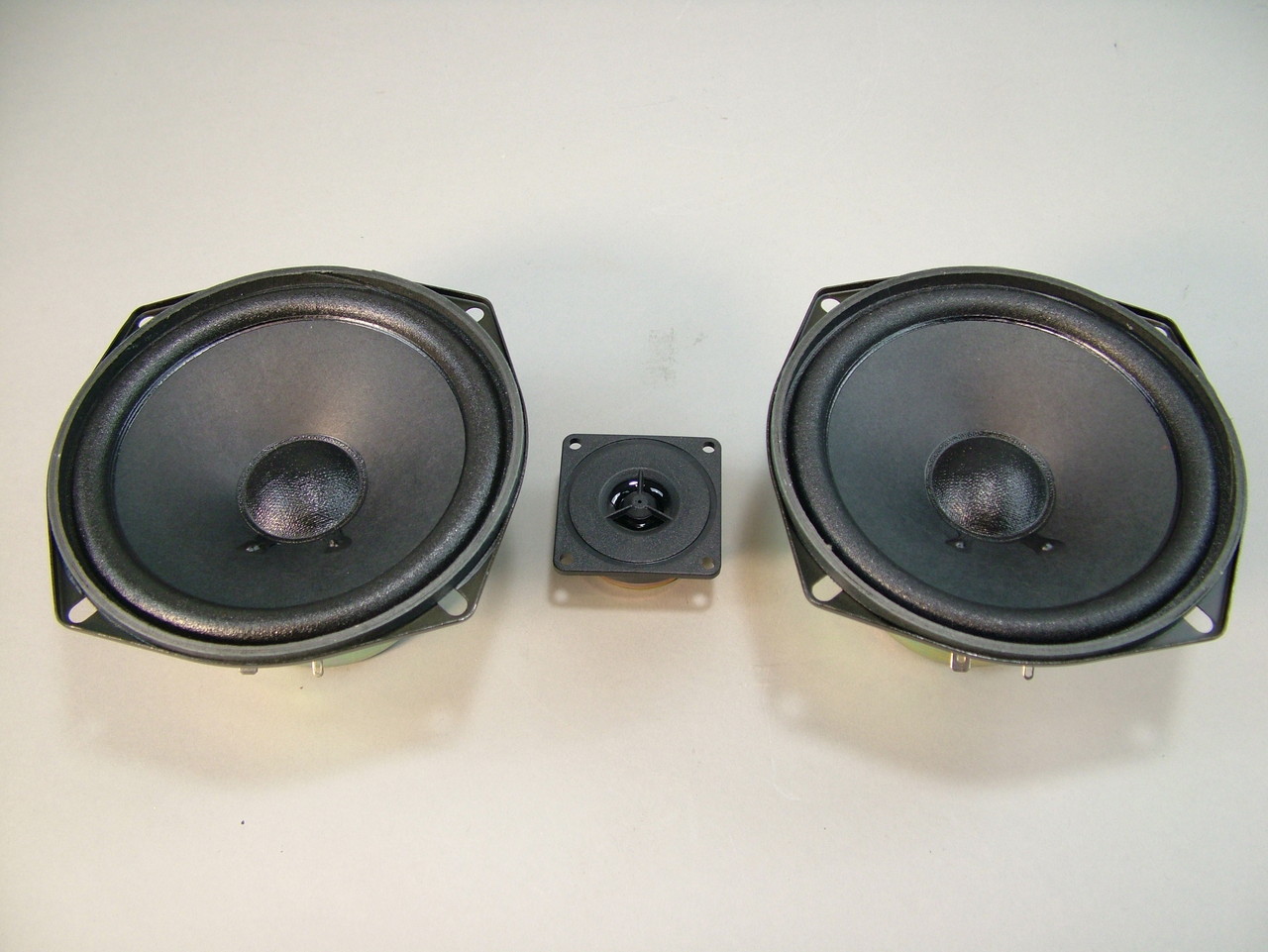 Klipsch Foster 5 1/4 inch Center Channel Speaker Kit Electro Mavin