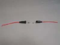 Säkringsskydd för en 4 ohm högtalare / diskanthögSäkringsskydd för en 4 ohm högtalare / diskanthögtalare vid 1250 Watt RMS 5000 Watt Peaktalare vid 1250 Watt RMS 5000 Watt Peak